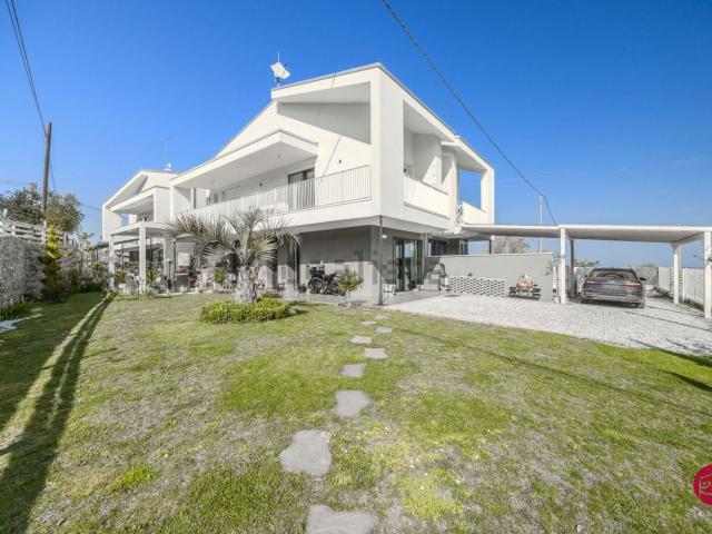 Casa in vendita a Unione di comuni Valmarecchia, Santarcangelo Di