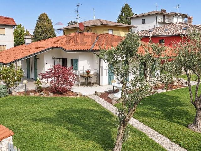 Casa in vendita a Boltiere, Bergamo