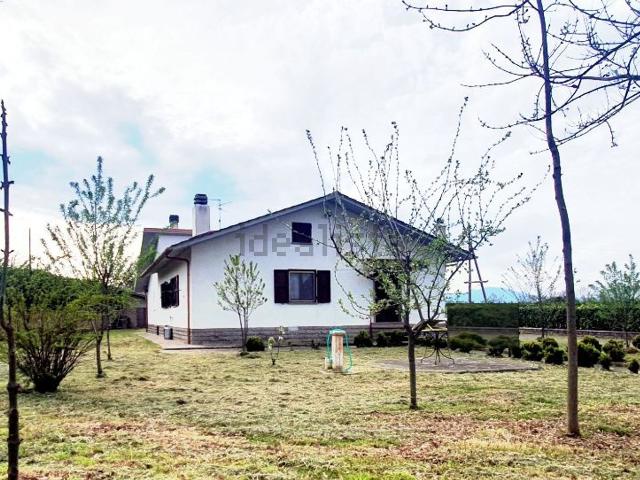 Casa in vendita a Acquapendente, Lazio