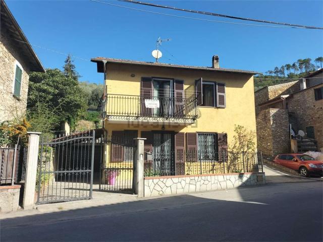 Casa in vendita a Garlenda, Liguria