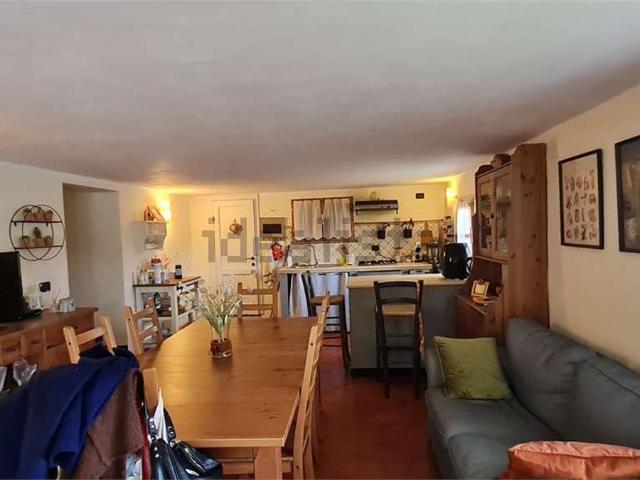 Casa in vendita a Sarzana, Liguria