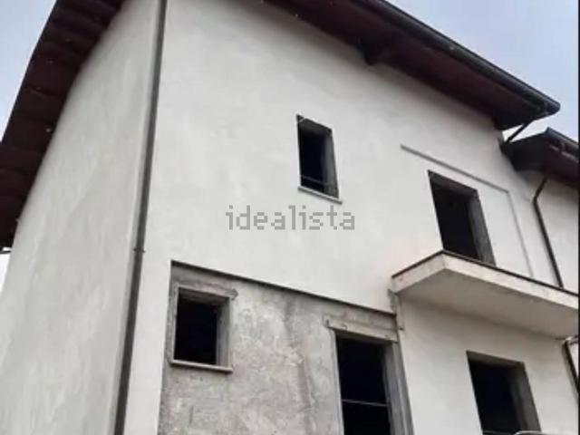 Casa in vendita a Calabria, Cosenza