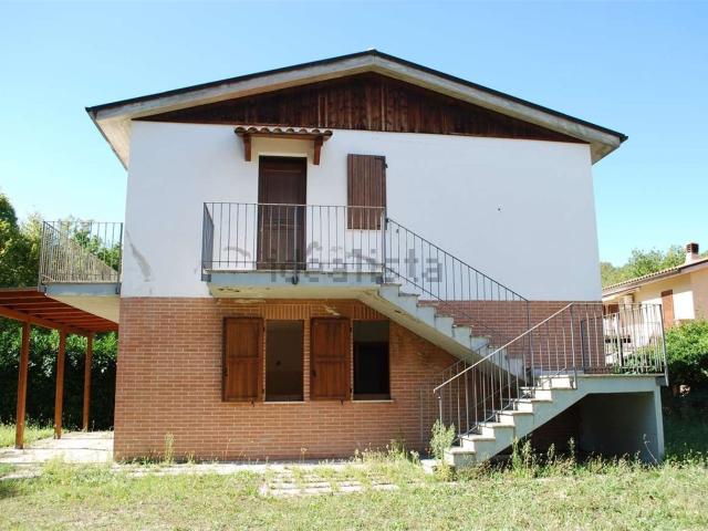 Casa in vendita a Marche, Macerata