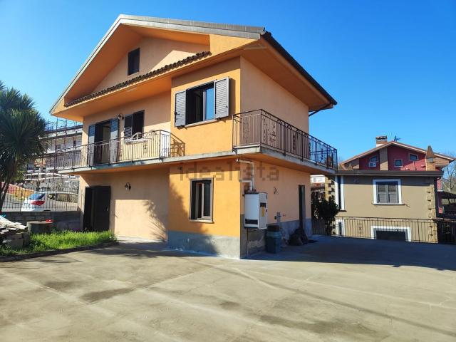 Casa in vendita a Atripalda, Campania