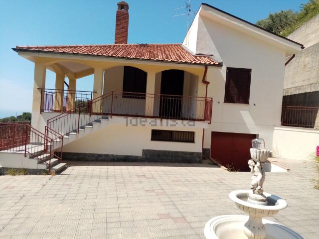 Casa in vendita a Minà, Sant'agata Di Militello