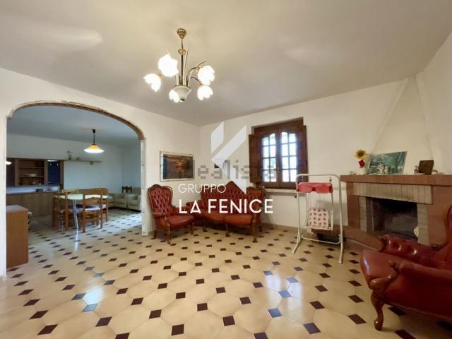 Casa in vendita a Puglia, Bari