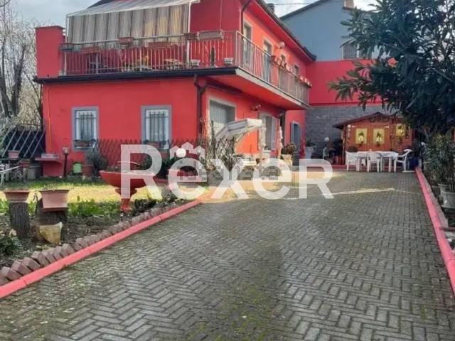 Casa in vendita a Lirio, Lombardia