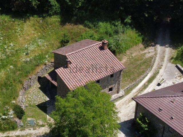 Casa in vendita a Unione di Comuni Valdarno e Valdisieve, Londa