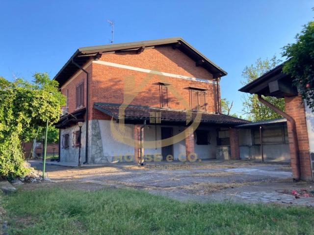 Casa in vendita a Vigevano, Lombardia