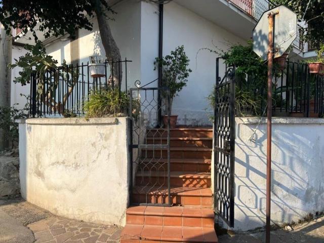 Casa in vendita a Calabria, Vibo Valentia