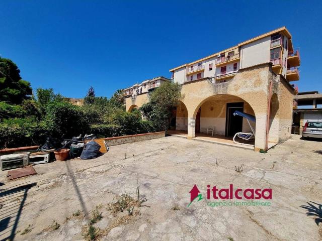 Casa in vendita a Agrigento, Sicilia