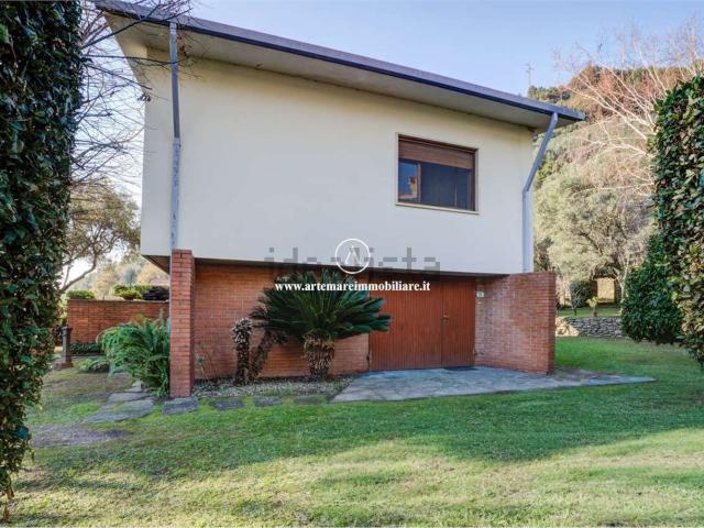 Casa in vendita a Ripa, Seravezza