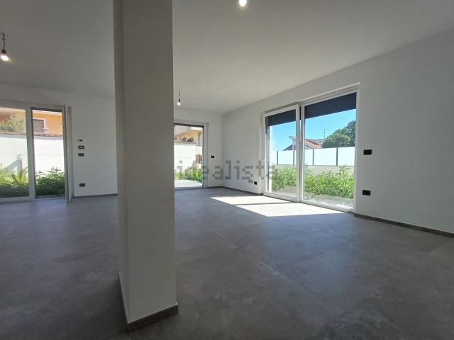 Casa in vendita a San Martino Bassa, Città Sant'Angelo