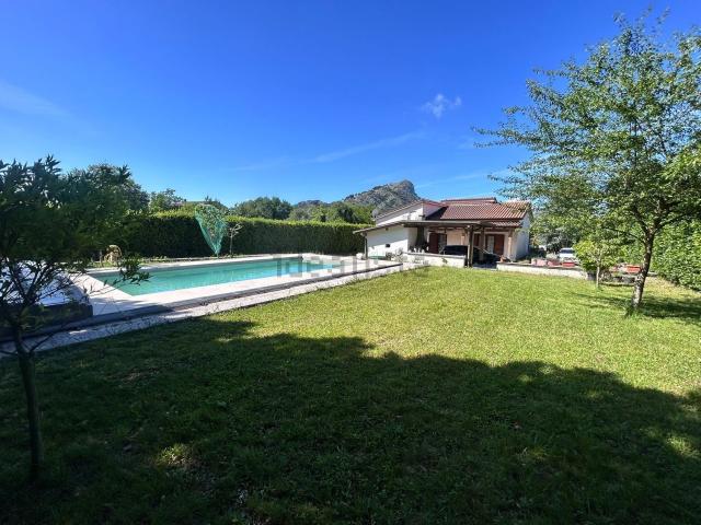Casa in vendita a Le Pastenelle, Cervaro