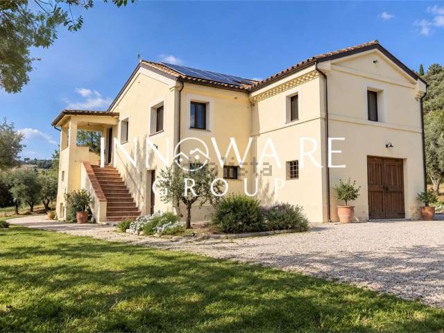 Casa in vendita a Borgo San Giacomo, Osimo