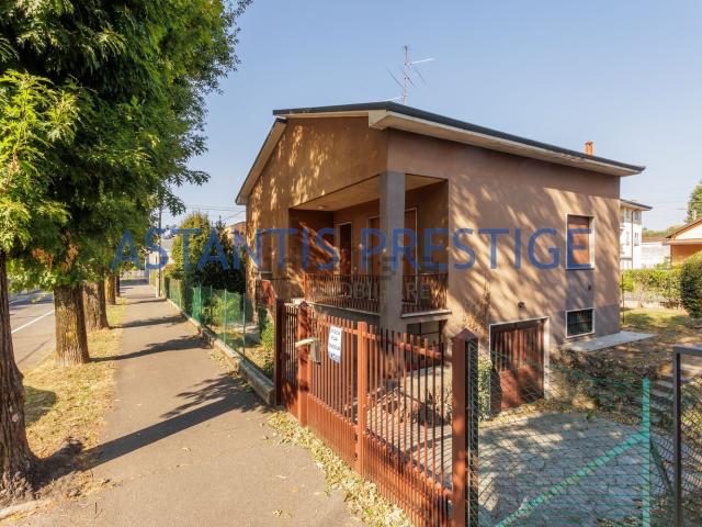 Casa in vendita a Altopiano di Seveso, Seveso
