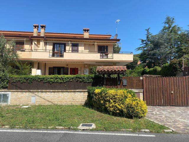 Casa in vendita a Roma Capitale, Lazio