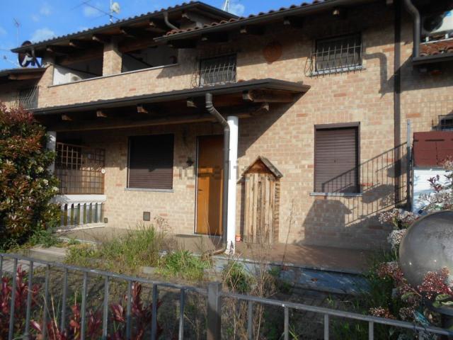 Casa in vendita a Borgo d'Ale, Vercelli