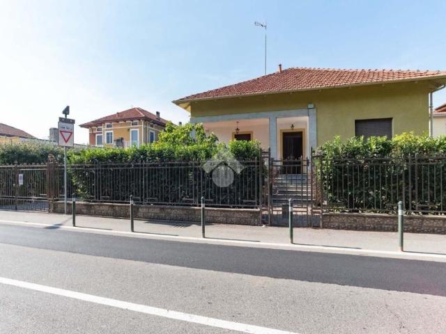 Casa in vendita a Località Battitore, Ciriè