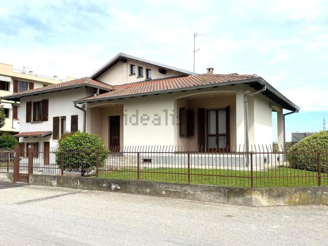 Casa in vendita a Piemonte, Vercelli