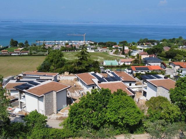 Casa in vendita a Lazise, Veneto