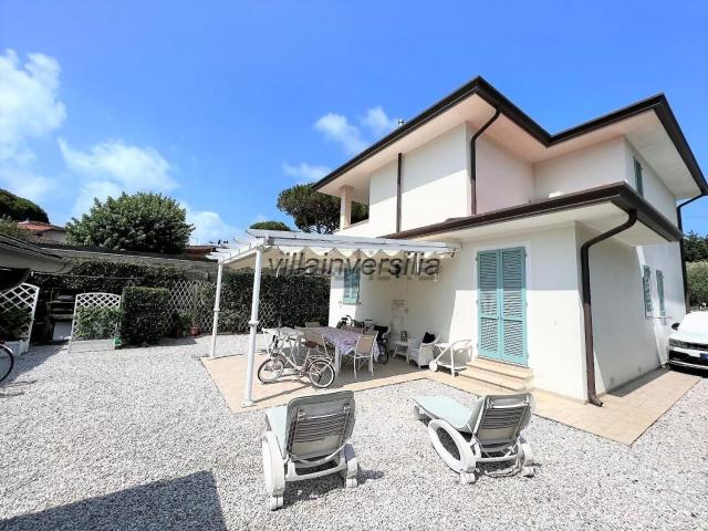 Casa in vendita a Tonfano, Toscana