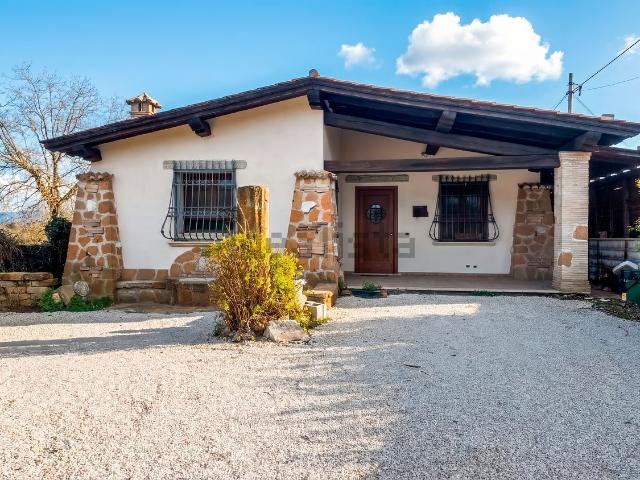 Casa in vendita a Colle La Torre, Roma Capitale