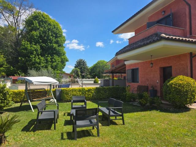 Casa in vendita a Borgo San Martino, Roma Capitale