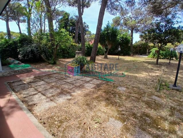 Casa in vendita a Quercianella, Livorno