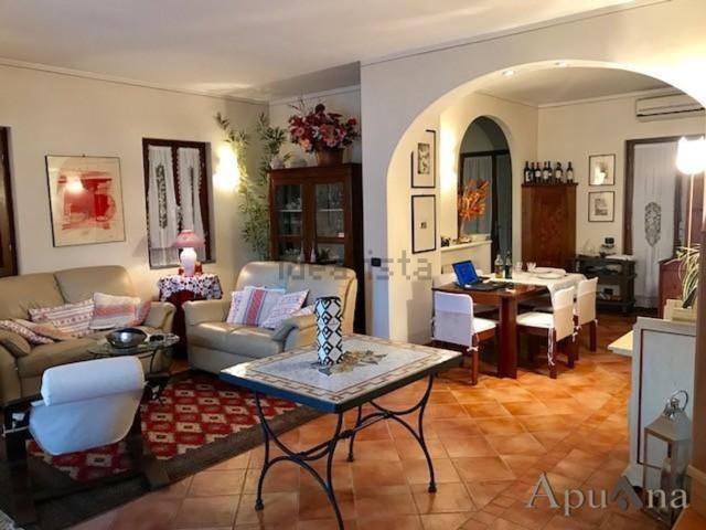 Casa in vendita a Cinquale, Montignoso