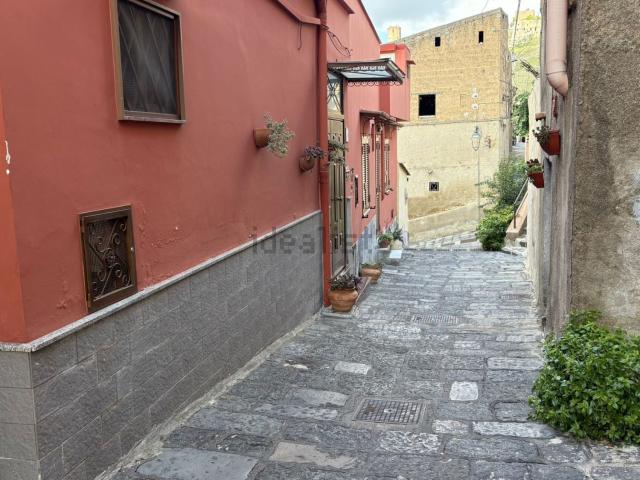 Casa in vendita a Maddaloni