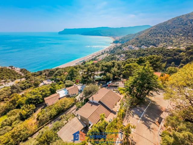 Casa in vendita a Merello, Bergeggi