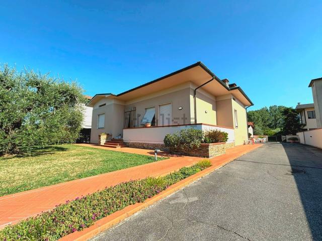 Casa in vendita a Capannori, Toscana