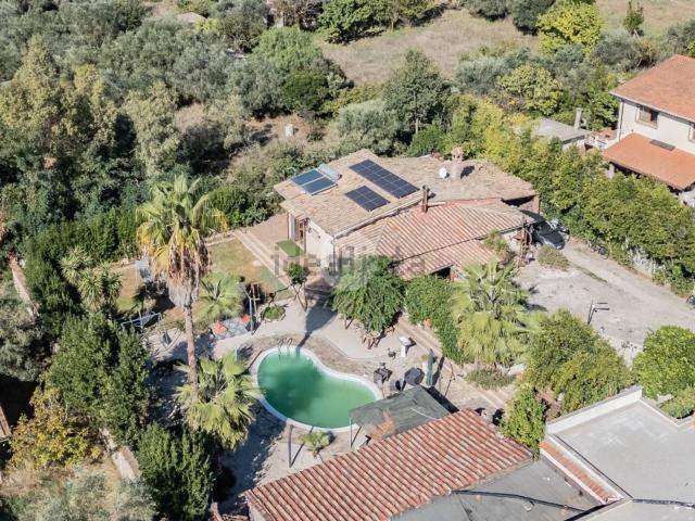 Casa in vendita a Anguillara Sabazia, Roma Capitale