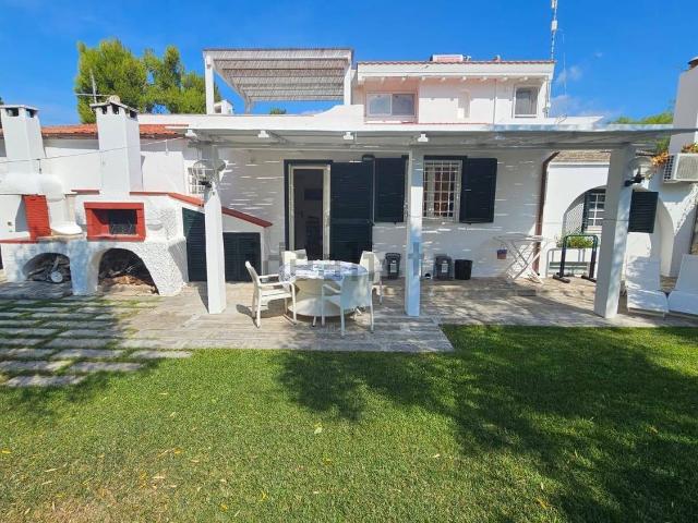 Casa in vendita a Rosa Marina di Ostuni, Puglia
