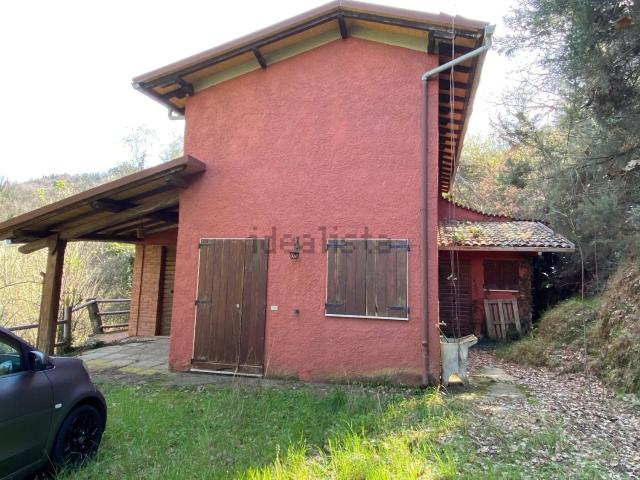 Casa in vendita a Camaiore, Toscana