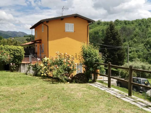 Casa in vendita a Sesto di Moriano, Bagni Di Lucca Ponte