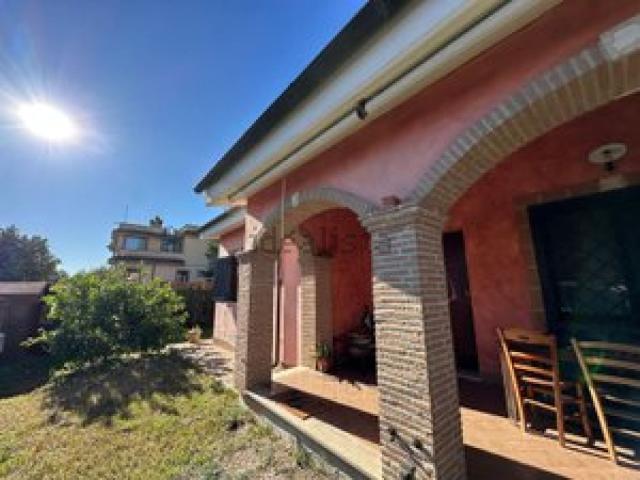 Casa in vendita a Roma Capitale, Lazio
