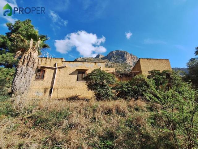Casa in vendita a Terrasini, Sicilia