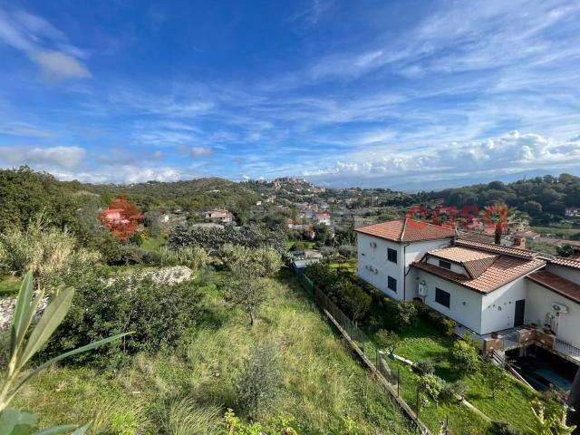 Casa in vendita a Minturno, Lazio