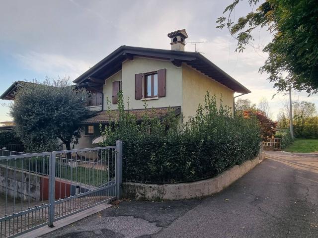 Casa in vendita a Calcinatello, Calcinato