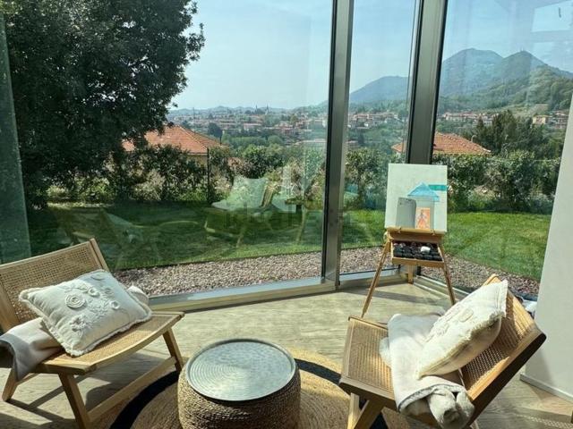 Casa in vendita a Bruntino, Villa D'almè