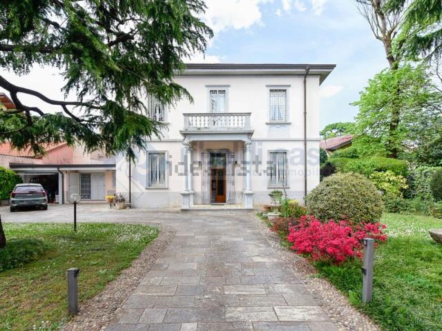 Casa in vendita a Santa Valeria, Seregno