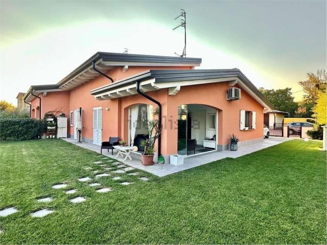 Casa in vendita a Montericco, Imola