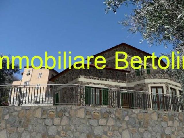 Casa in vendita a Ventimiglia, Liguria