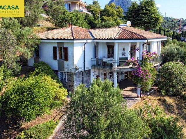 Casa in vendita a Comunità Montana Parco Alto Garda bresciano, Toscolano Maderno