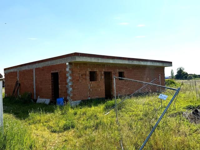 Casa in vendita a Piemonte, Novara