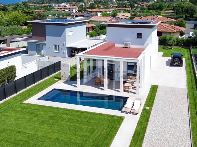 Casa in vendita a Borgo Felice, Manerba del Garda