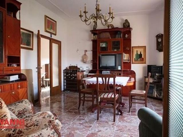 Casa in vendita a Cecina, Toscana