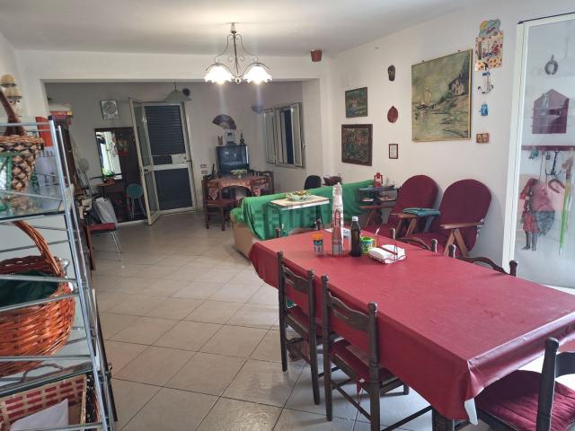 Casa in vendita a Lascari, Sicilia